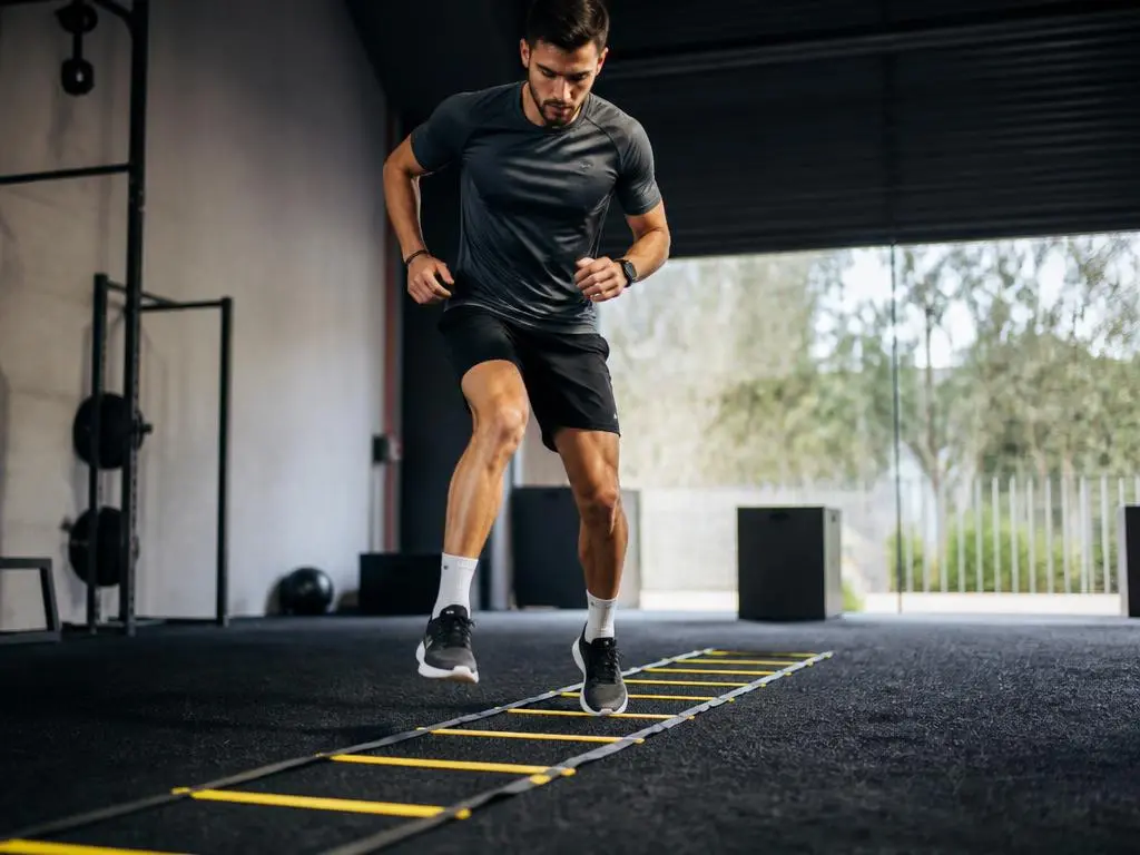Guida pratica per migliorare la tua agilità con il ladder allenamento