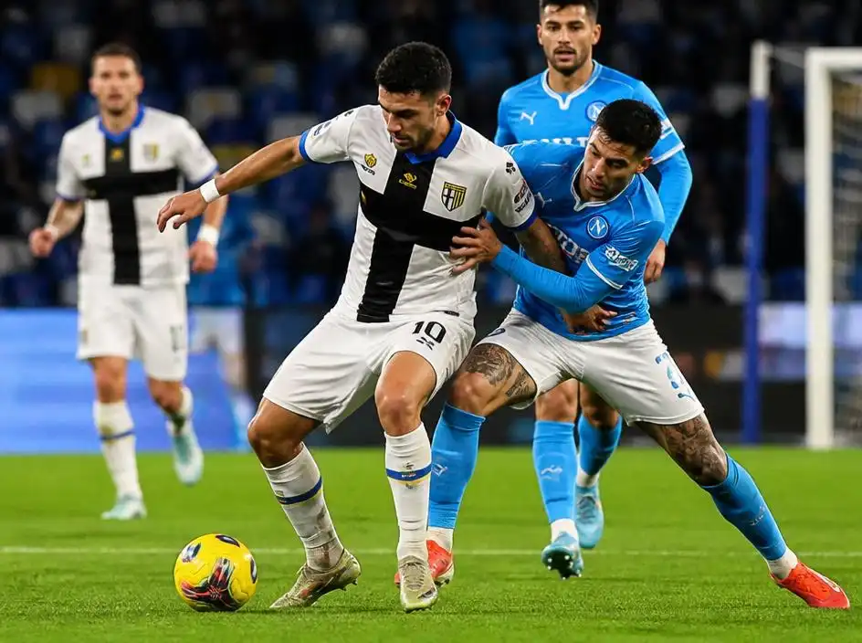 Sfide memorabili tra Parma Calcio 1913 e Società Sportiva Calcio Napoli